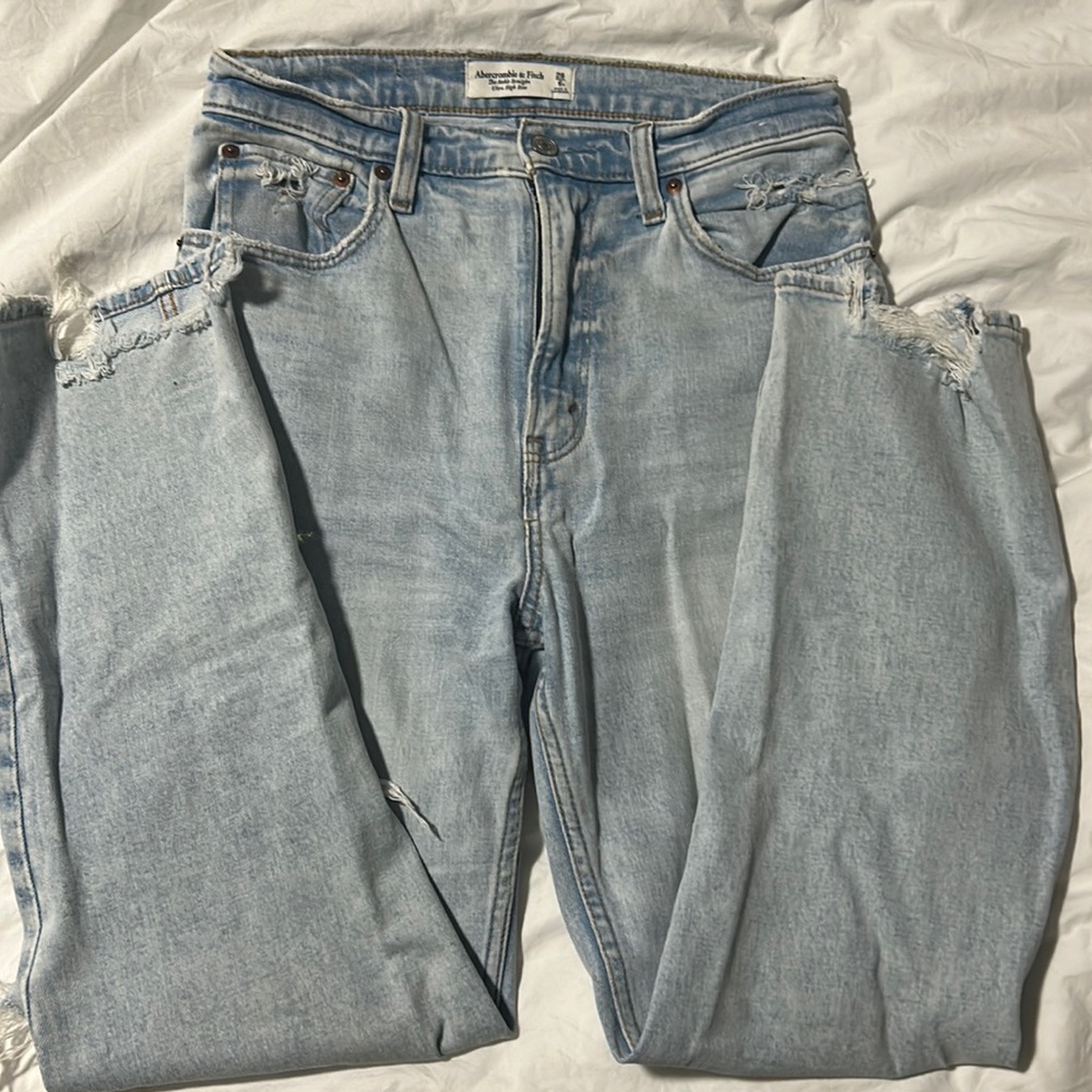 Abercrombie ankle straight ultra high rise distressed jean